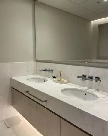 Reserve Now Stylish Studio4 In Palm Tower Sky Pool Views Dubai Exterior photo