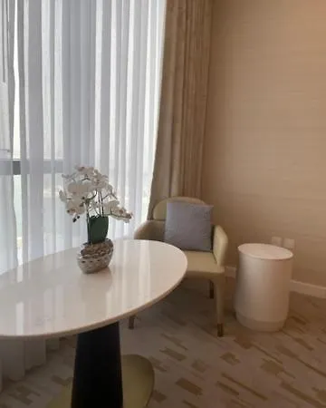 Reserve Now Stylish Studio4 In Palm Tower Sky Pool Views Dubai Exterior photo